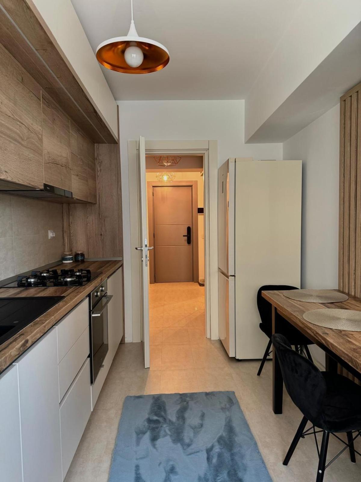 Luxury Blue Apartment Яш Екстериор снимка