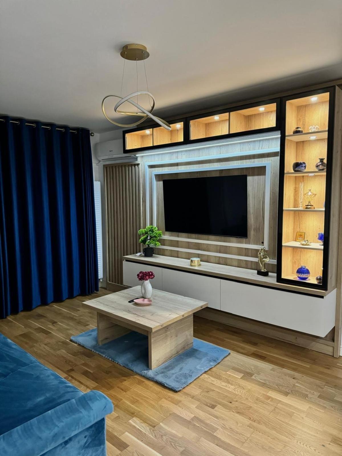 Luxury Blue Apartment Яш Екстериор снимка
